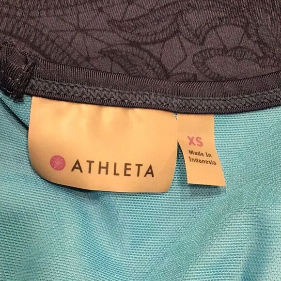 Athleta Tinker Tank Blue Paisley Print Drawstring Waist Activewear Athletic Top - Picture 10 of 12